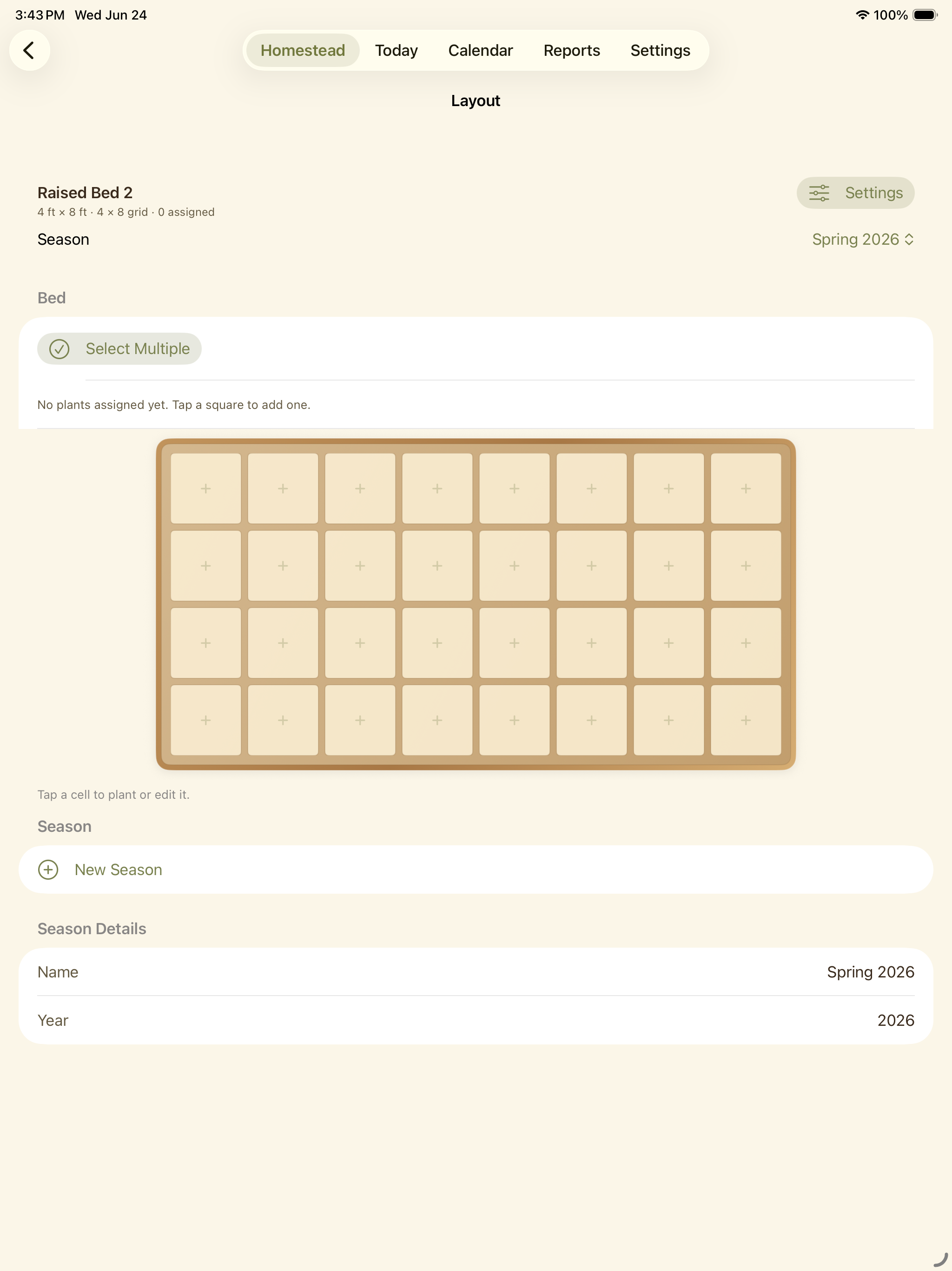 Raised Bed 2 layout screen showing an empty grid and layout controls.